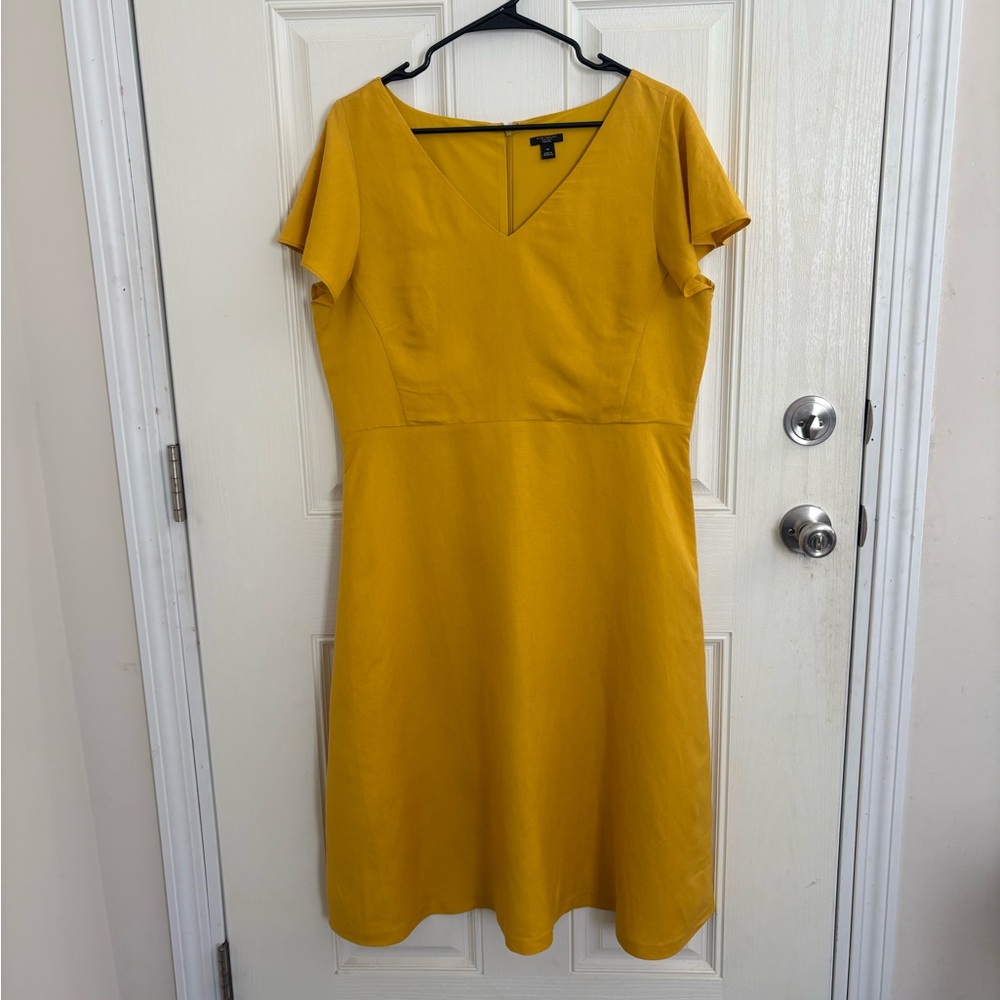 Ann Taylor Factory Golden Yellow V-Neck Midi Dress 14P - Picture 2 of 7